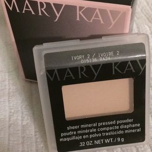 Mary Kay sheer mineral pressed powder
